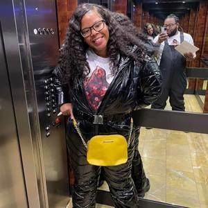 Meet your Posher, Jasmine